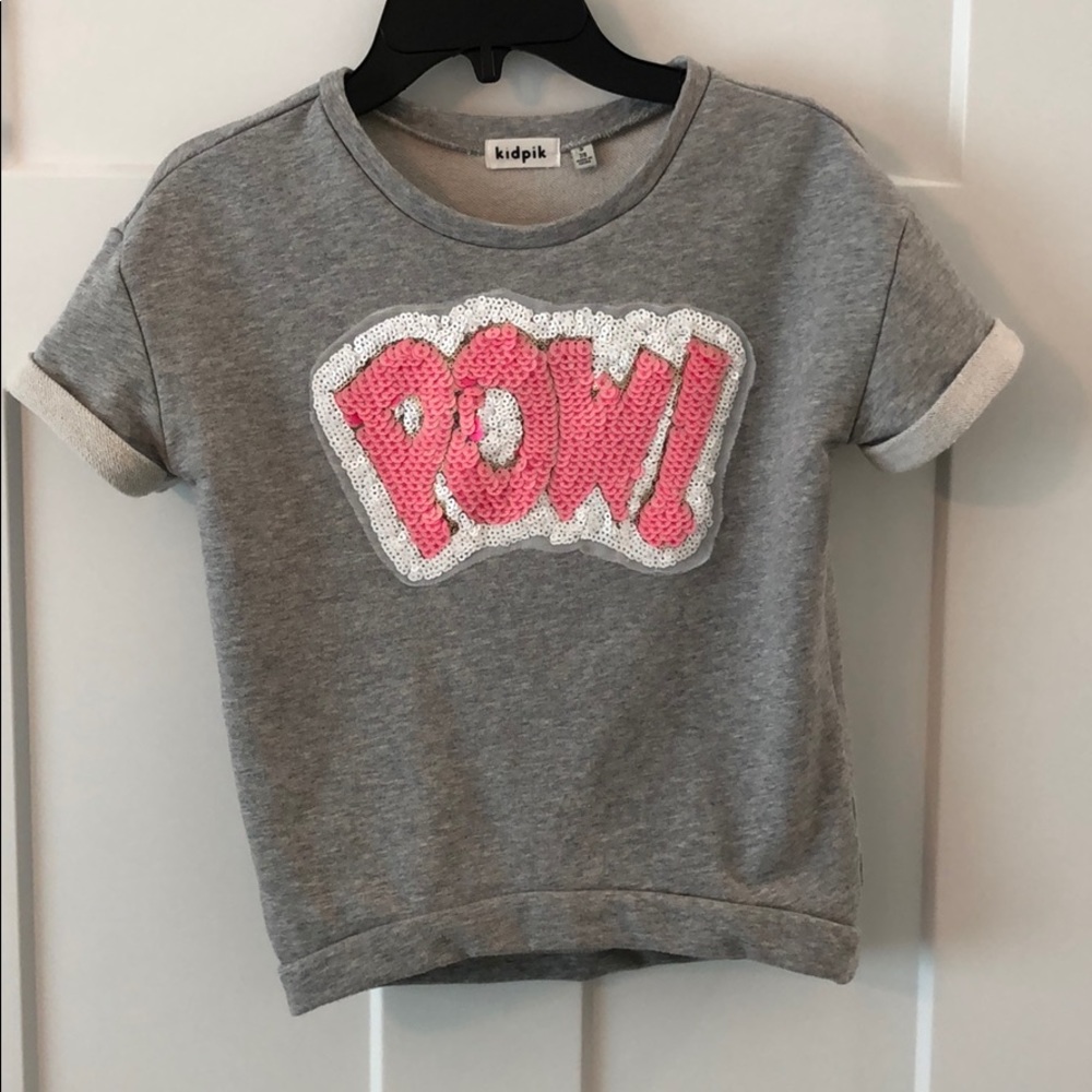 Short sleeved sweatshirt